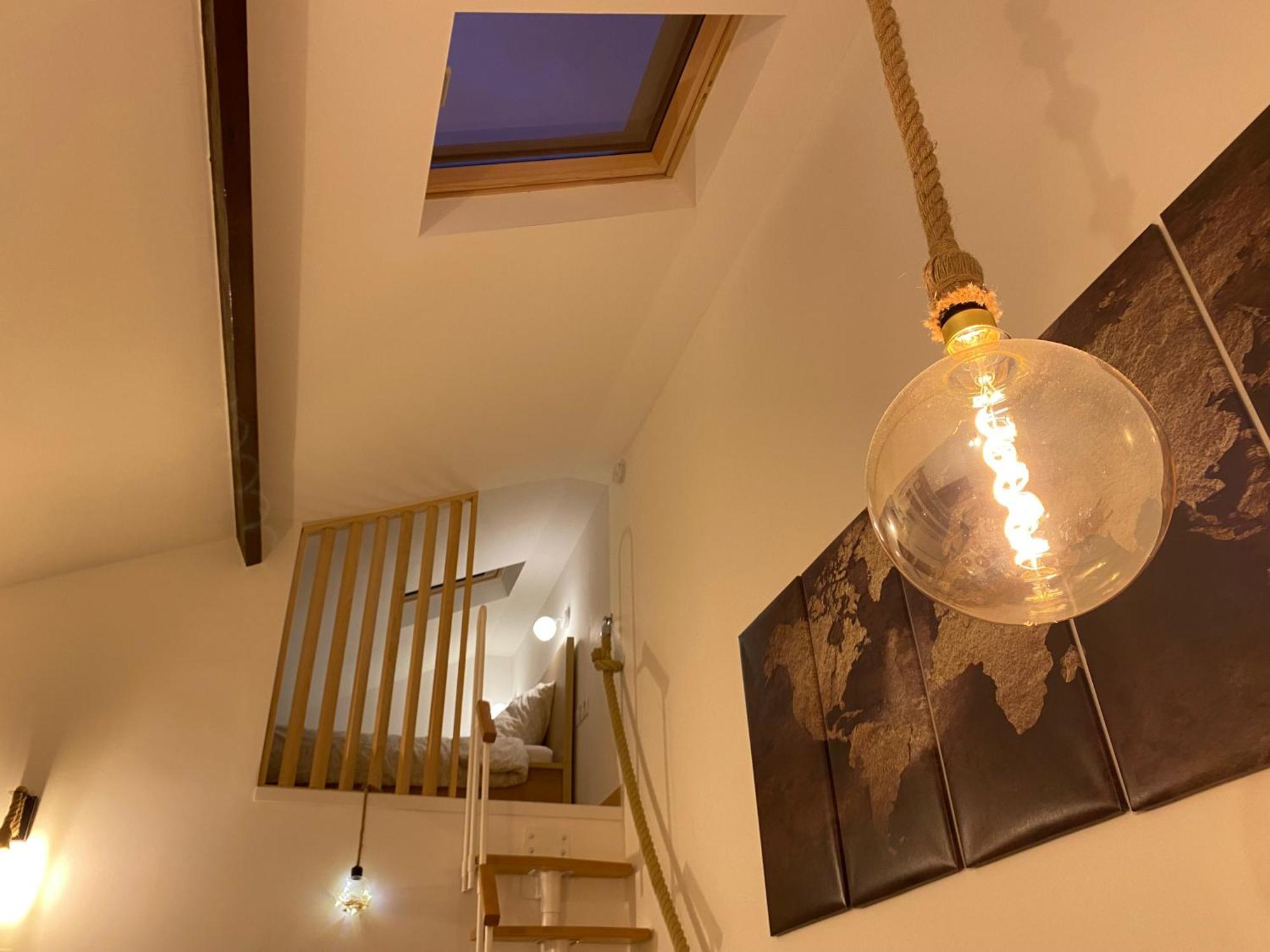 The Little Oak - Tiny House With Bed On Mezzanine & Terrace - From 1 To 4 P Disney, Paris & Cdg Pomponne Exterior foto